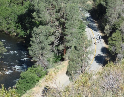 Approaching_sherman_pass